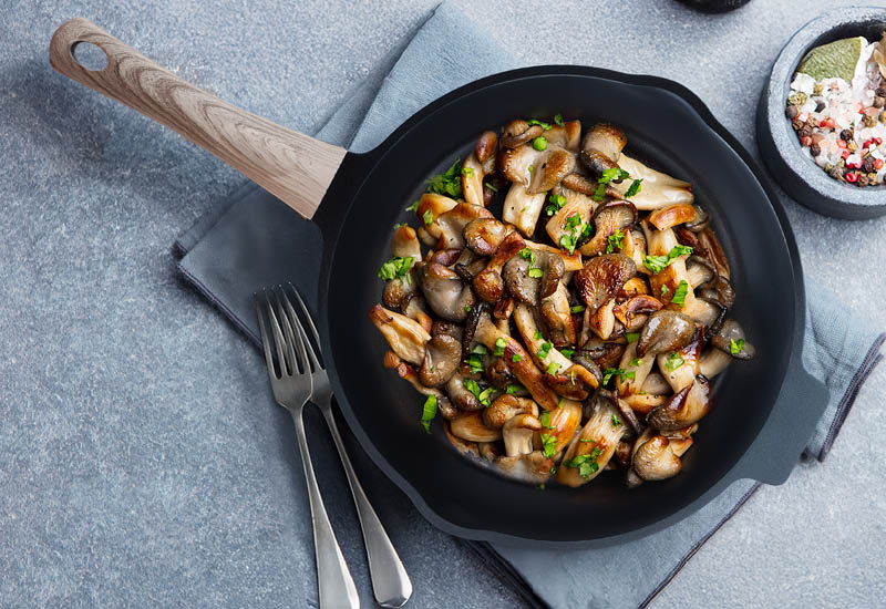 Cel mai versatil vas de gătit care nu trebuie să lipsească din nicio bucătărie.