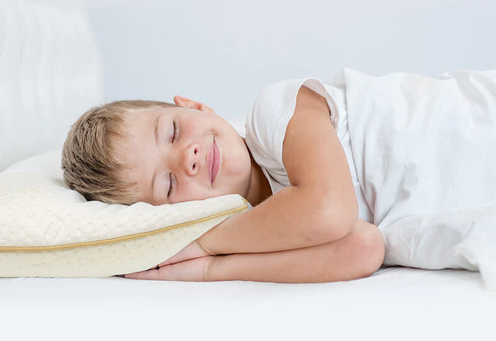 Un plus de confort și mai puține mișcări neliniștite în timpul nopții, datorită alinierii corecte a coloanei vertebrale și a gâtului pe tot parcursul somnului.