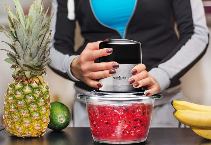 Recipient spațios pentru mese mai mici și mai mari