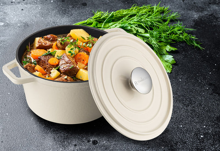 Tigăile din fontă sunt o necesitate în orice bucătărie.