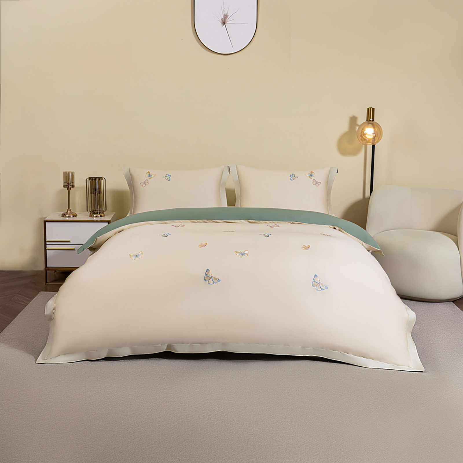 Lenjerie de pat brodată din bumbac-satin PREMIUM Butterfly Garden