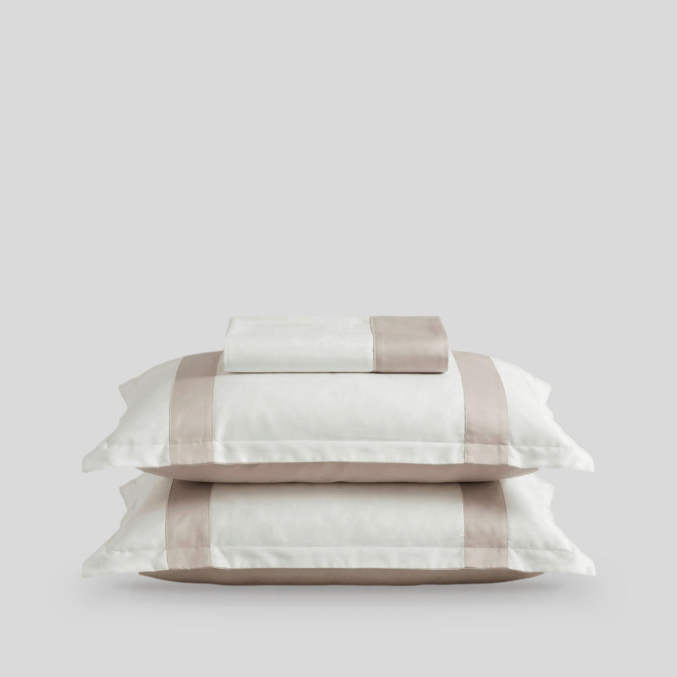 Svilanit PREMIUM lenjerie de pat din bumbac satinat brodat PureLoom – calitatea celebră a bumbacului egiptean