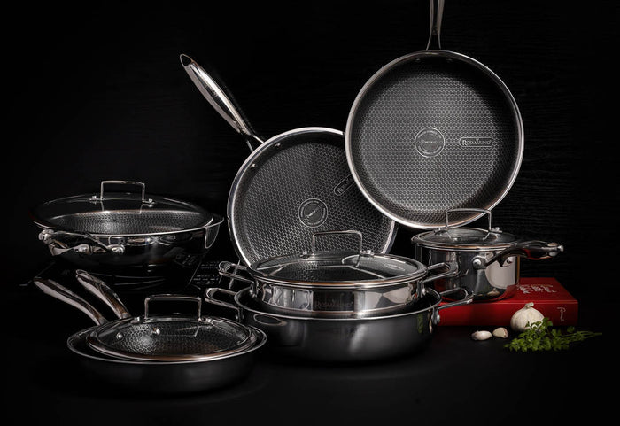 Tehnologie hibridă pentru rezultate remarcabile. HexaPro combină tot ce este mai bun în gătitul profesional.